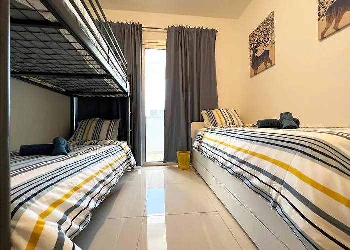 Albert\'S Apartment St. Lazarus 401